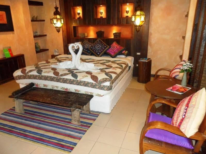 Hotel Amata Lanna Jangmuang Chiang Mai Zewnętrze zdjęcie